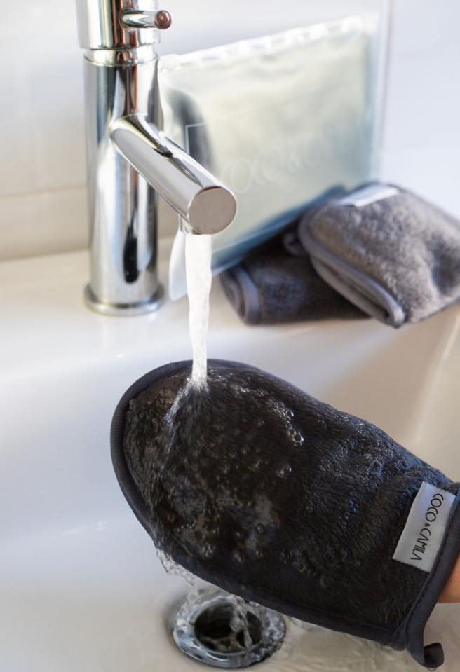 Coco Cleansing Mitt